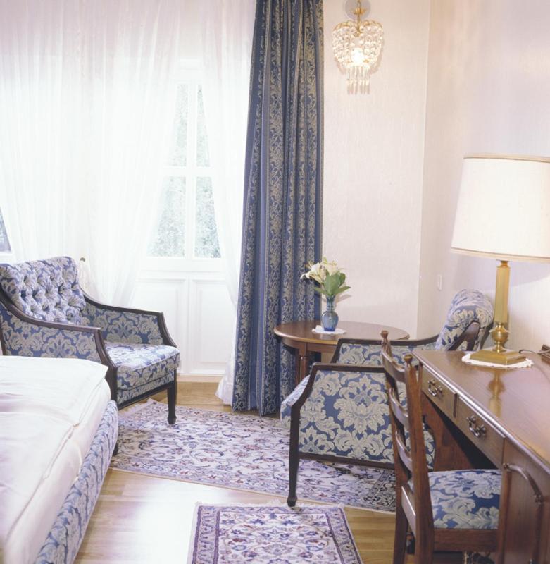 Schlosshotel Kurfuerstliches Amtshaus Dauner Burg Luaran gambar