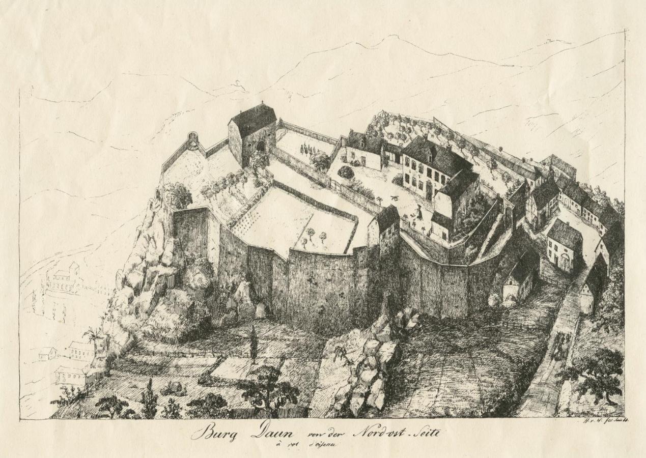Schlosshotel Kurfuerstliches Amtshaus Dauner Burg Luaran gambar