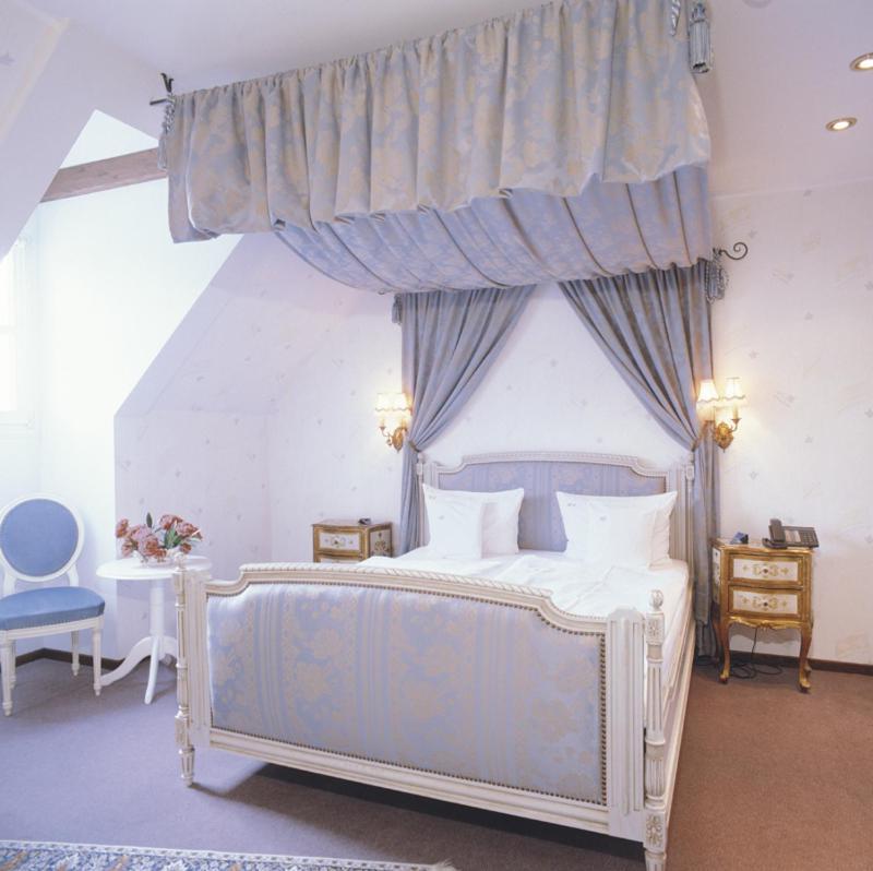 Schlosshotel Kurfuerstliches Amtshaus Dauner Burg Luaran gambar