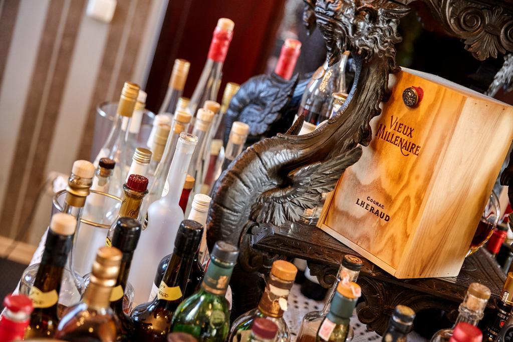 Schlosshotel Kurfuerstliches Amtshaus Dauner Burg Luaran gambar